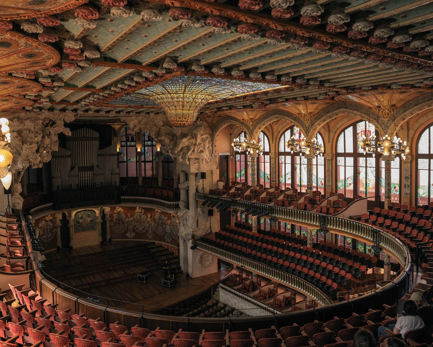 The golden balconies and chandeliers of the Palau de la Música Catalana