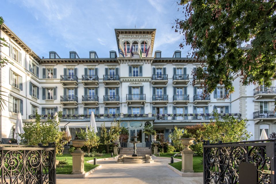 Das Grand Hotel du Lac in Vevey, die Gartenfassade